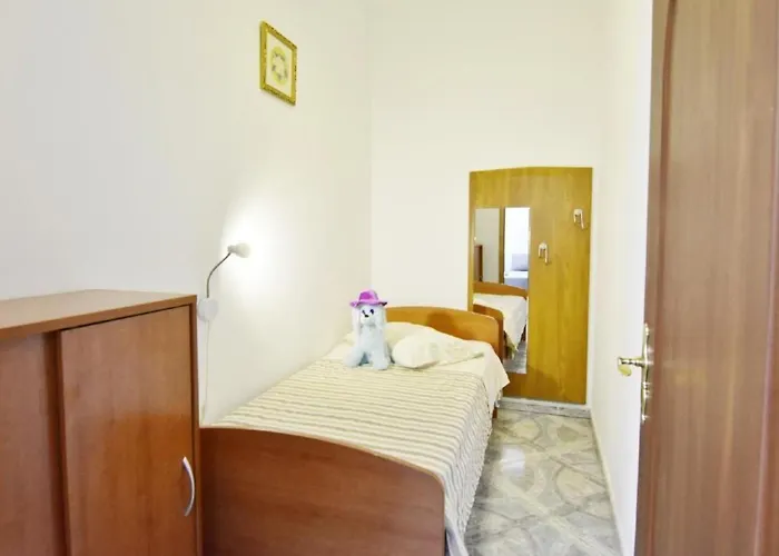 Klimatisierte In Valica Mit Grossem Garten By Interhome