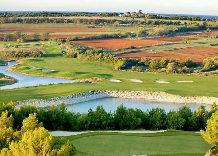 Klimatisierte In Valica Mit Grossem Garten By Interhome