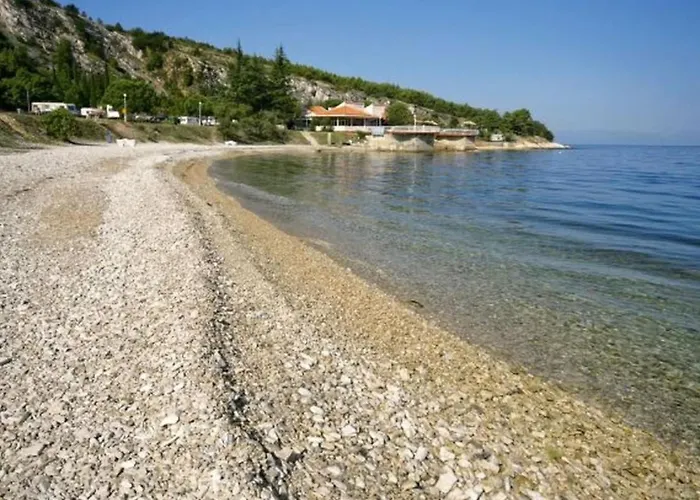 Apartman Klimatisierte In Valica Mit Grossem Garten By Interhome Umag