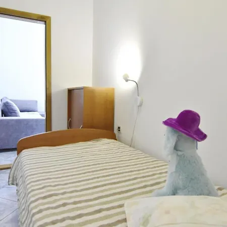 Klimatisierte In Valica Mit Grossem Garte By Interhome 乌马格