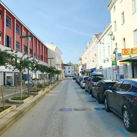 Lägenhet Klimatisierte In Valica Mit Grossem Garte By Interhome