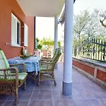 Klimatisierte In Valica Mit Grossem Garte By Interhome Appartement